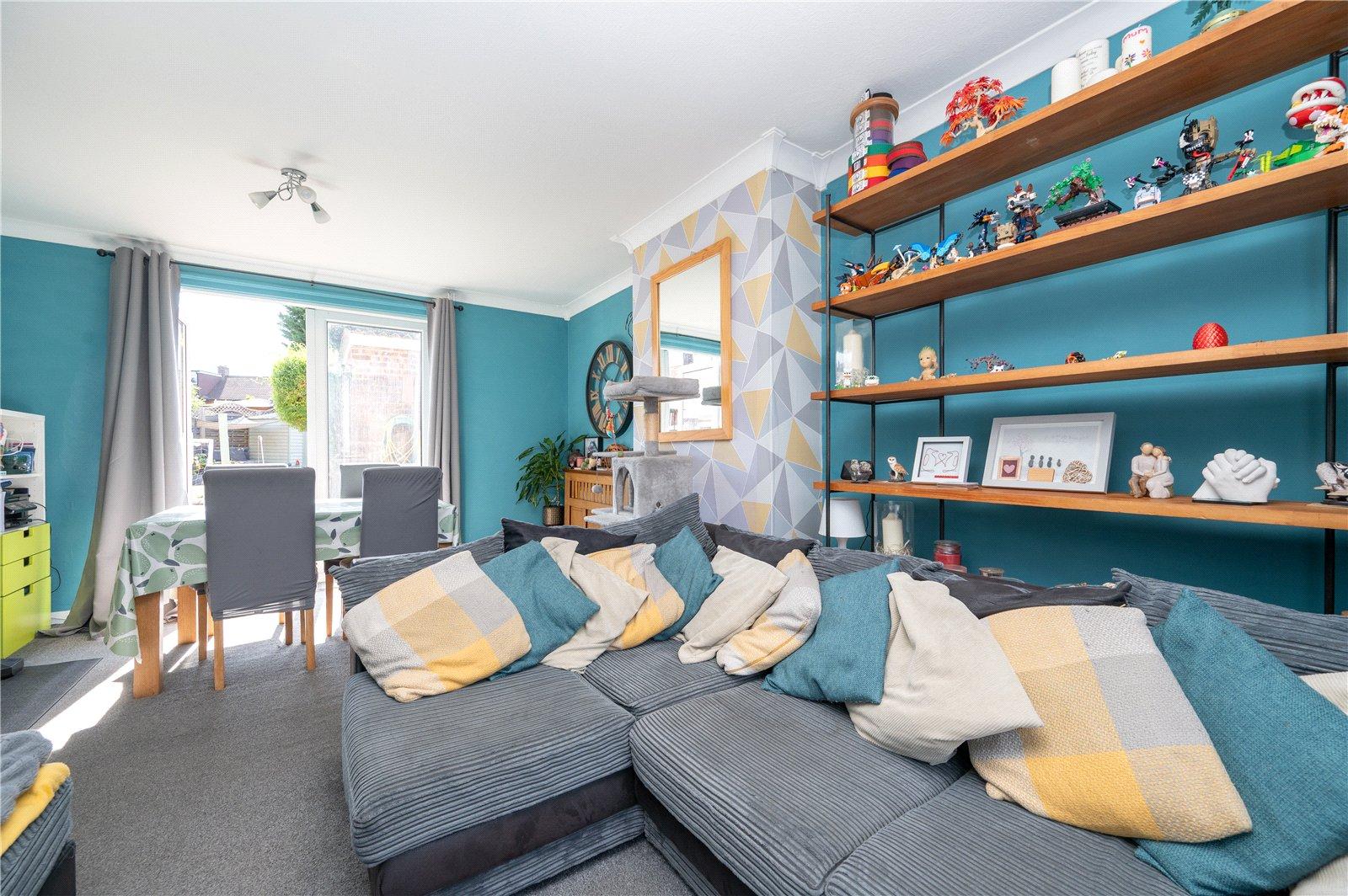 3 Bedroom Terraced House For Sale in Berners Drive, St. Albans, Hertfordshire - View 5 - Collinson Hall