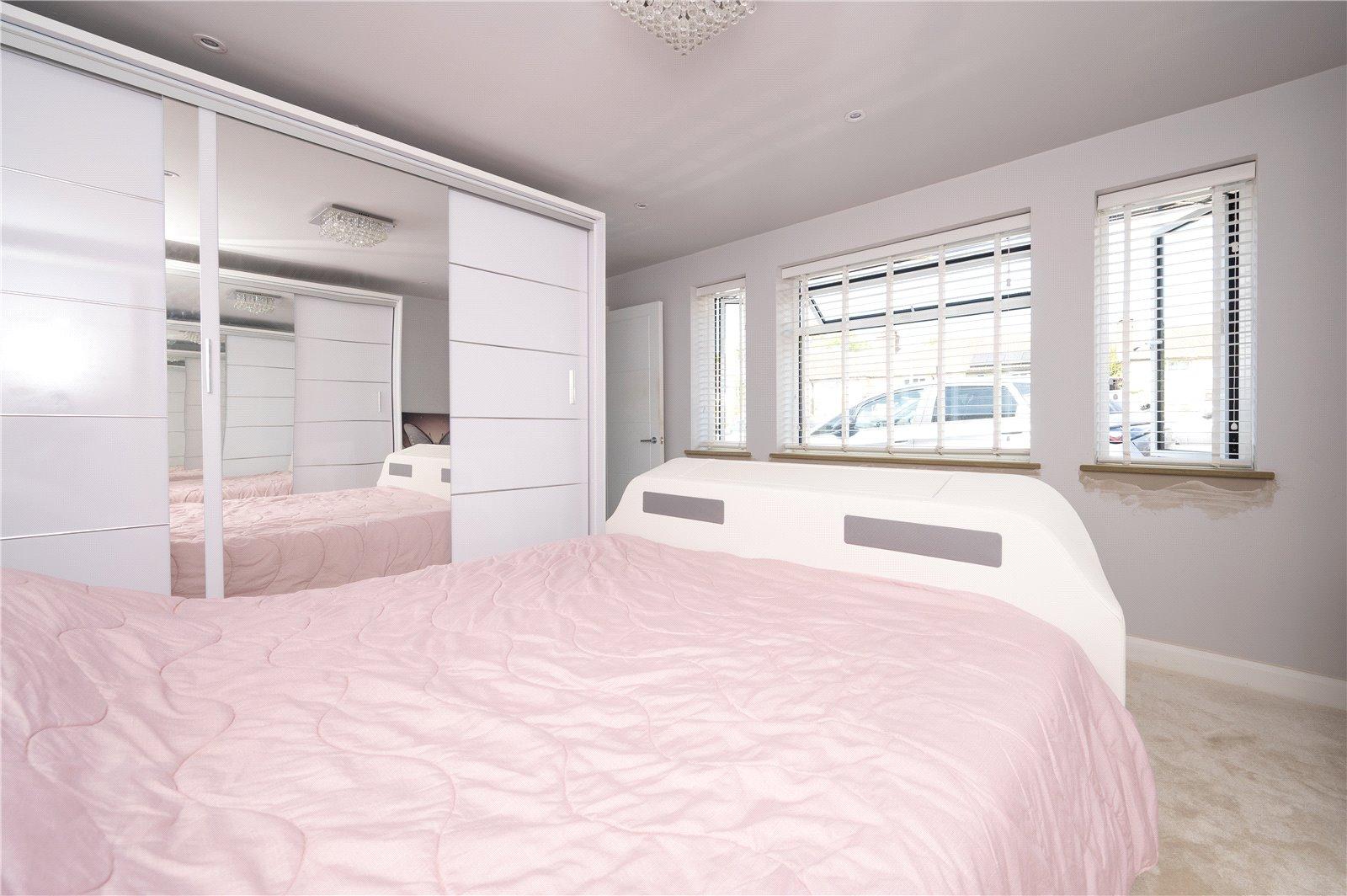 2 Bedroom Semi-Detached House Sold Subject to Contract in High Street, Colney Heath, St. Albans, Hertfordshire - View 14 - Collinson Hall