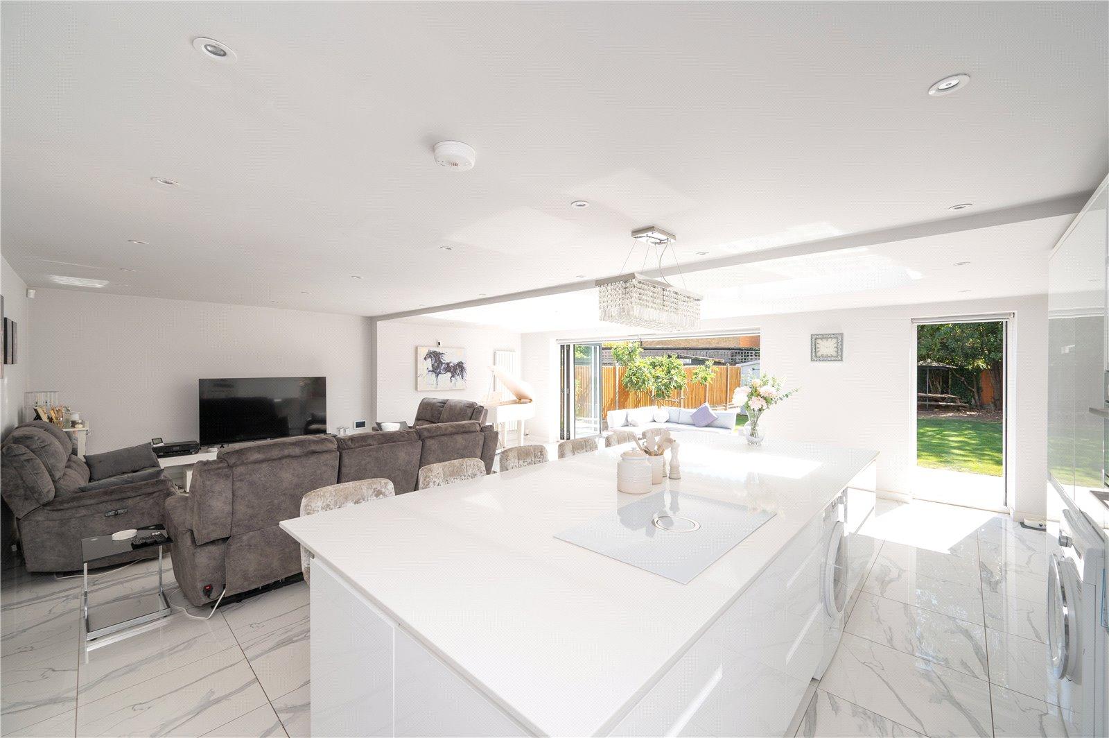 2 Bedroom Semi-Detached House Sold Subject to Contract in High Street, Colney Heath, St. Albans, Hertfordshire - View 5 - Collinson Hall