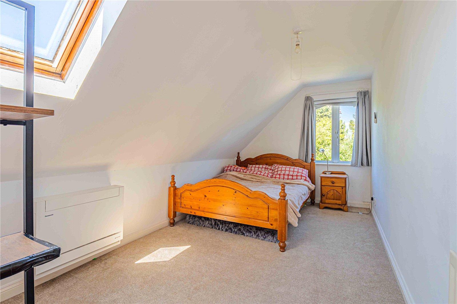 5 Bedroom House For Sale in Colney Heath Lane, St. Albans, Hertfordshire - View 21 - Collinson Hall