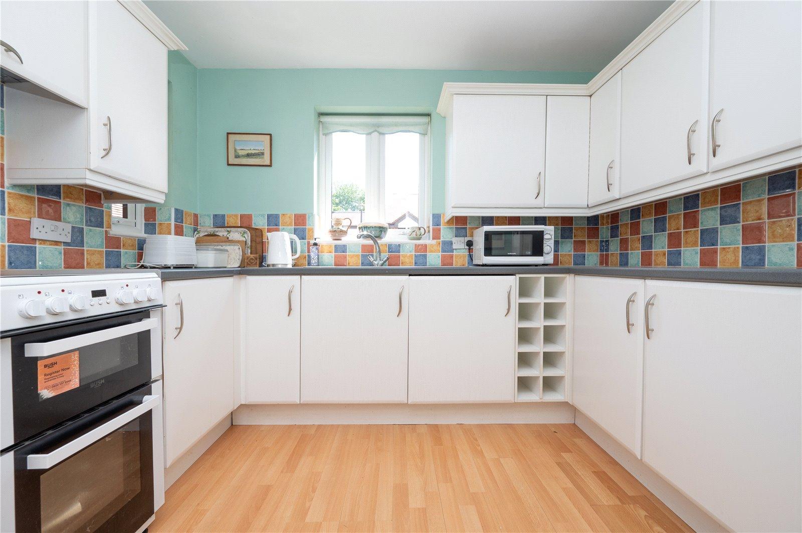1 Bedroom  For Sale in Belmont Hill, St. Albans, Hertfordshire - View 2 - Collinson Hall