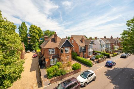 1 Bedroom  For Sale in Beaconsfield Road, St. Albans, Hertfordshire - Collinson Hall