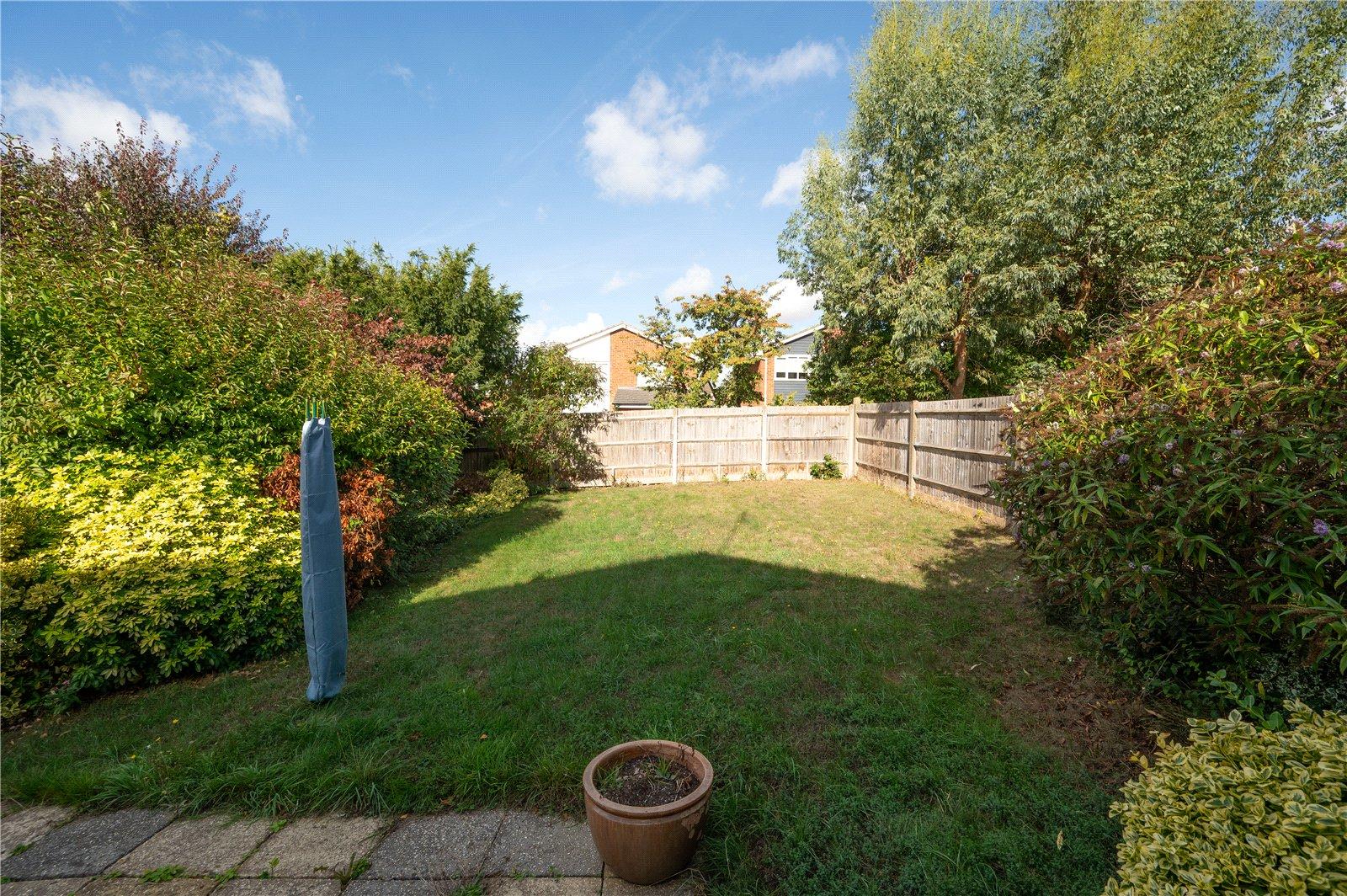 4 Bedroom  Sold Subject to Contract in Hadrian Close, St. Albans, Hertfordshire - View 22 - Collinson Hall