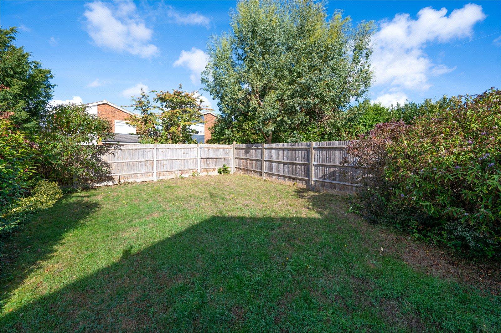 4 Bedroom  Sold Subject to Contract in Hadrian Close, St. Albans, Hertfordshire - View 9 - Collinson Hall