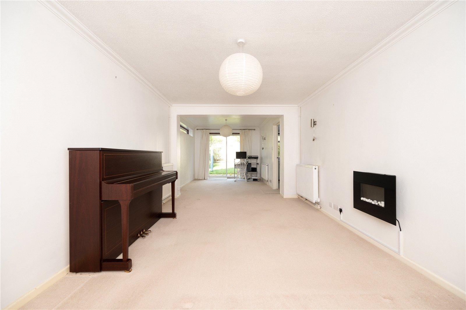 4 Bedroom  Sold Subject to Contract in Hadrian Close, St. Albans, Hertfordshire - View 12 - Collinson Hall