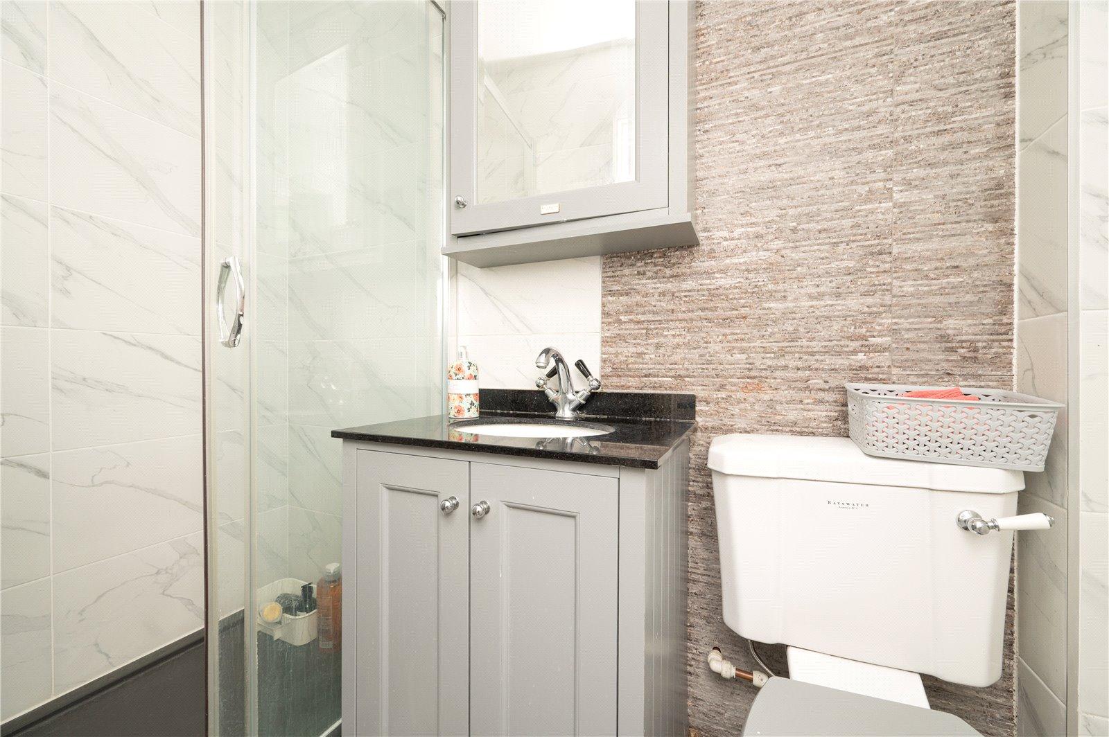 4 Bedroom  For Sale in Whitecroft, St. Albans, Hertfordshire - View 10 - Collinson Hall
