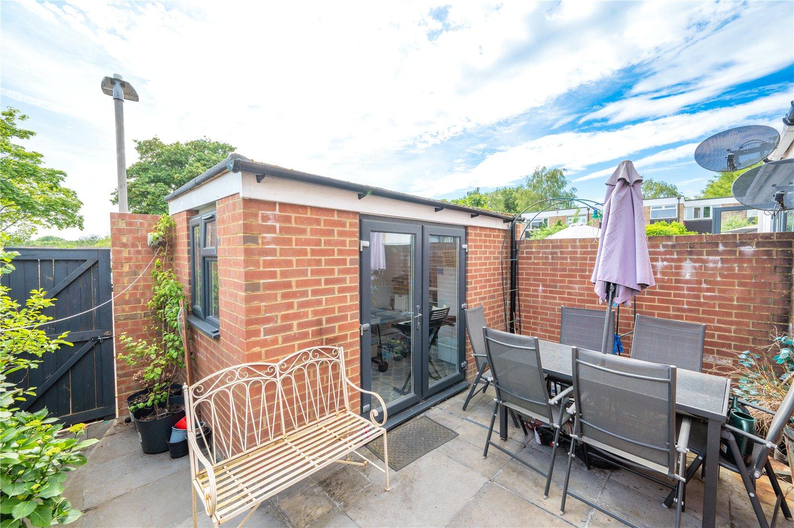 4 Bedroom  For Sale in Whitecroft, St. Albans, Hertfordshire - View 15 - Collinson Hall