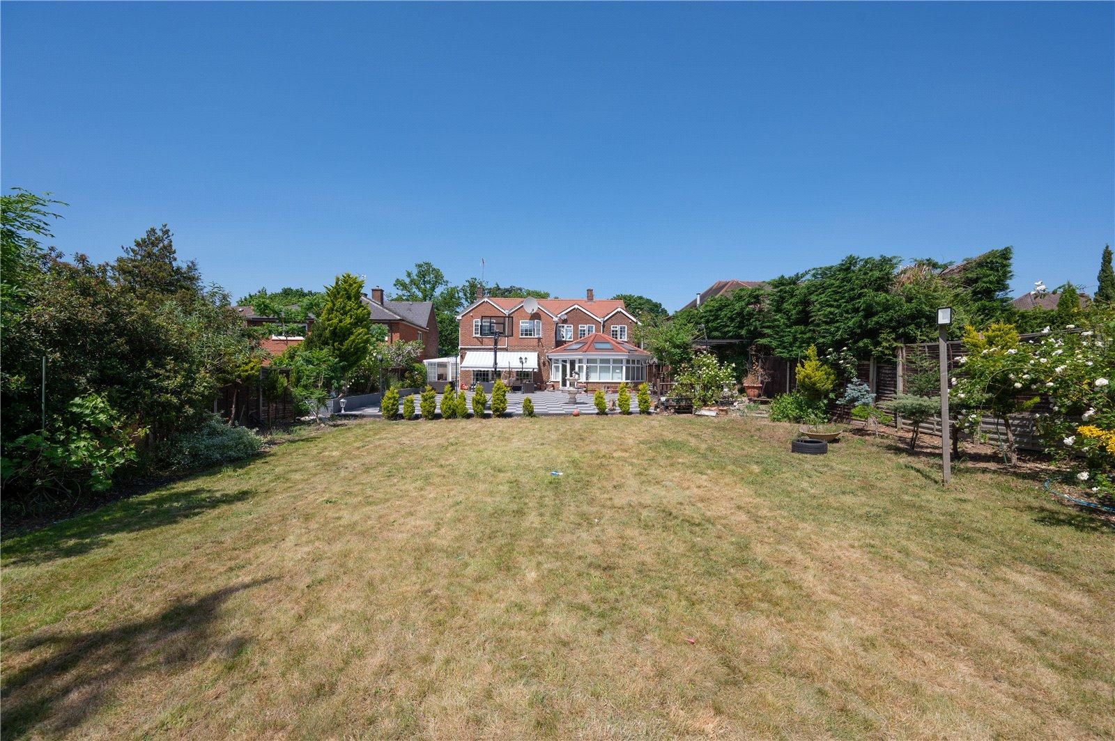 5 Bedroom  For Sale in St. Albans Road West, Hatfield, Hertfordshire - View 19 - Collinson Hall