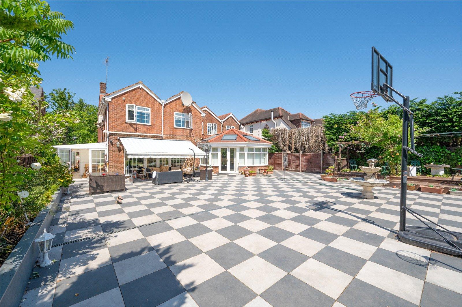 5 Bedroom  For Sale in St. Albans Road West, Hatfield, Hertfordshire - View 5 - Collinson Hall