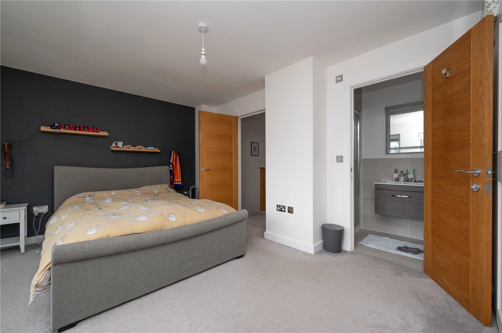 2 Bedroom Flat/Apartment For Sale in Old London Road, St. Albans, Hertfordshire - View 6 - Collinson Hall