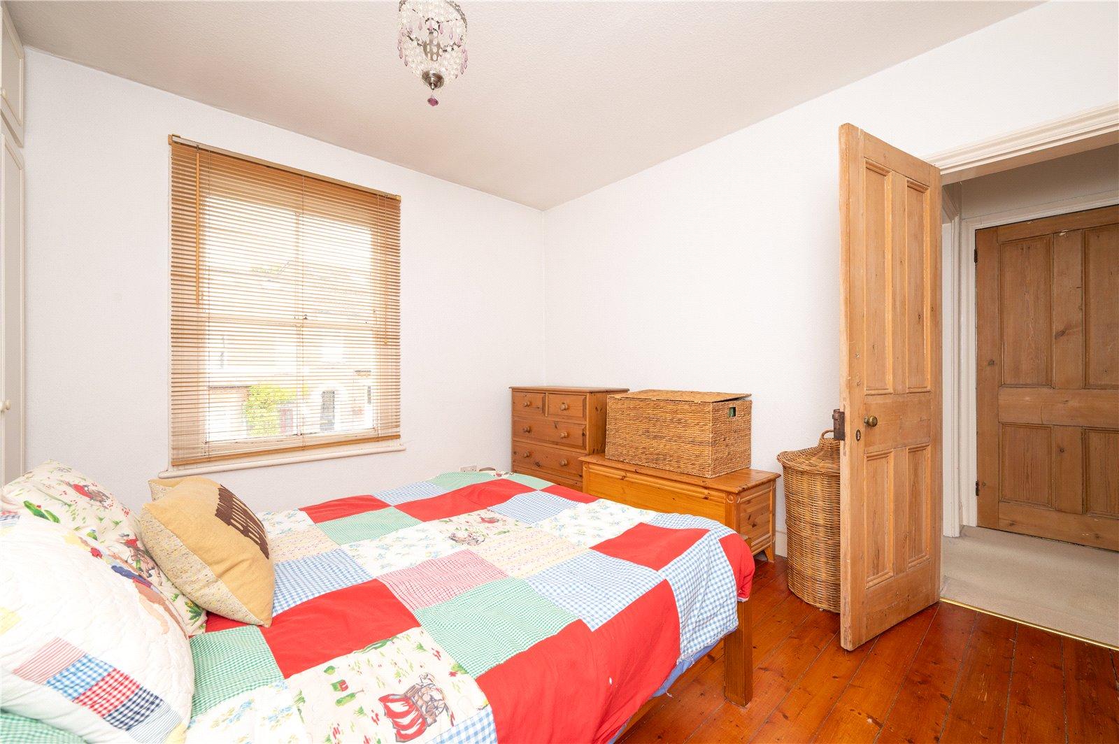 3 Bedroom Terraced House Sold Subject to Contract in Liverpool Road, St. Albans, Hertfordshire - View 16 - Collinson Hall