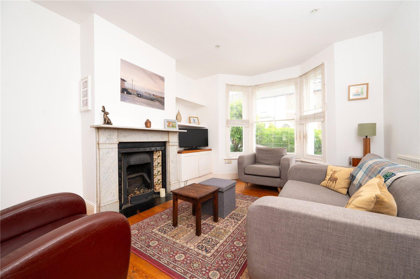 3 Bedroom Terraced House Sold Subject to Contract in Liverpool Road, St. Albans, Hertfordshire - View 17 - Collinson Hall