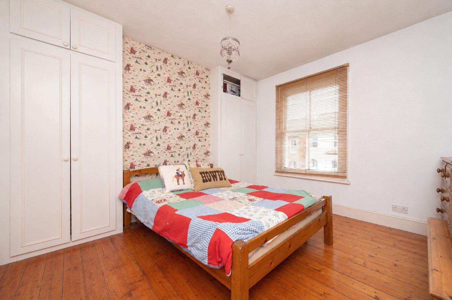 3 Bedroom Terraced House Sold Subject to Contract in Liverpool Road, St. Albans, Hertfordshire - View 10 - Collinson Hall