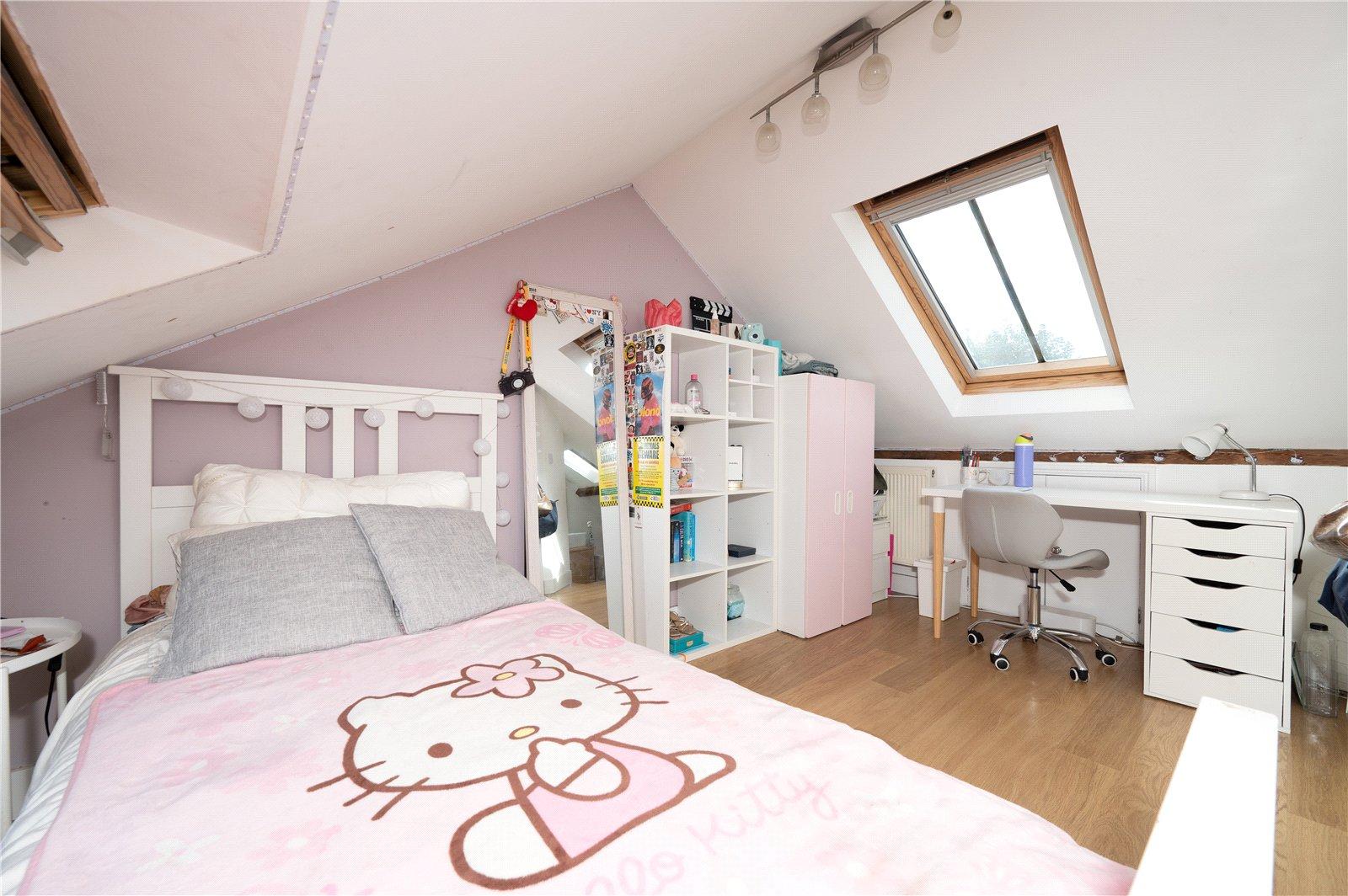 3 Bedroom Terraced House Sold Subject to Contract in Normandy Road, St. Albans, Hertfordshire - View 7 - Collinson Hall