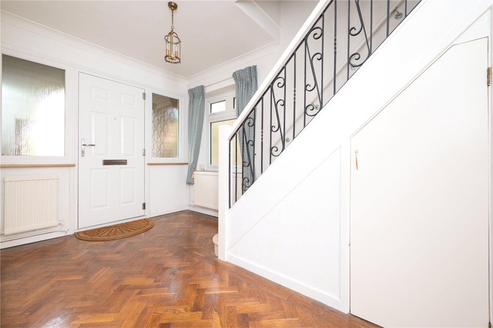 3 Bedroom Link Detached House,garage Sold Subject to Contract in Seymour Road, St. Albans, Hertfordshire - View 5 - Collinson Hall
