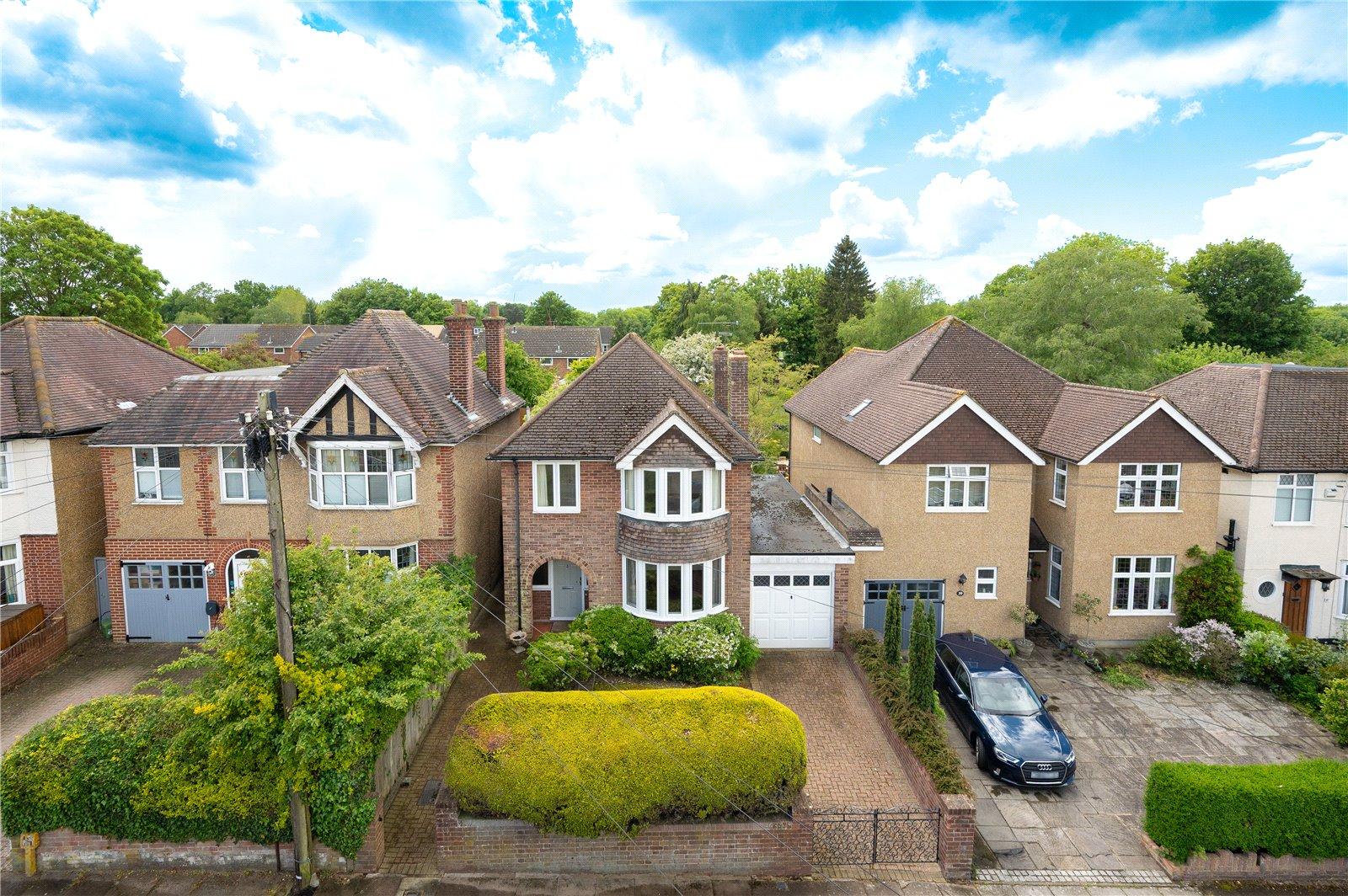 3 Bedroom Link Detached House,garage Sold Subject to Contract in Seymour Road, St. Albans, Hertfordshire - View 1 - Collinson Hall