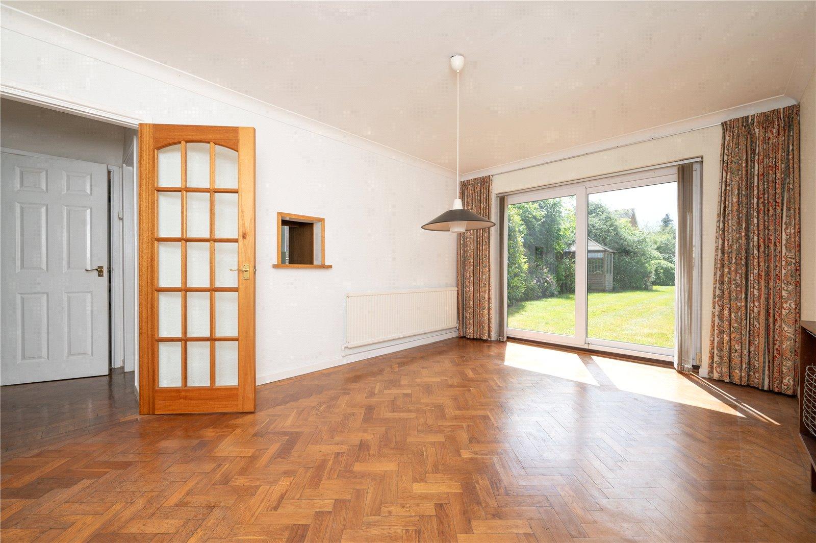 3 Bedroom Link Detached House,garage Sold Subject to Contract in Seymour Road, St. Albans, Hertfordshire - View 4 - Collinson Hall