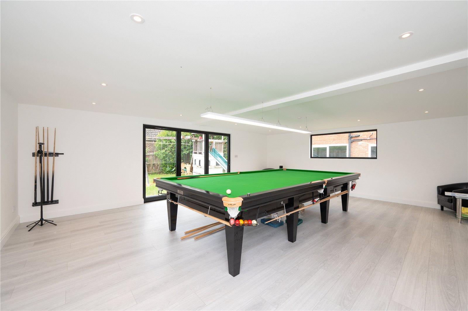 6 Bedroom  For Sale in Maplefield, Park Street, St. Albans, Hertfordshire - View 16 - Collinson Hall