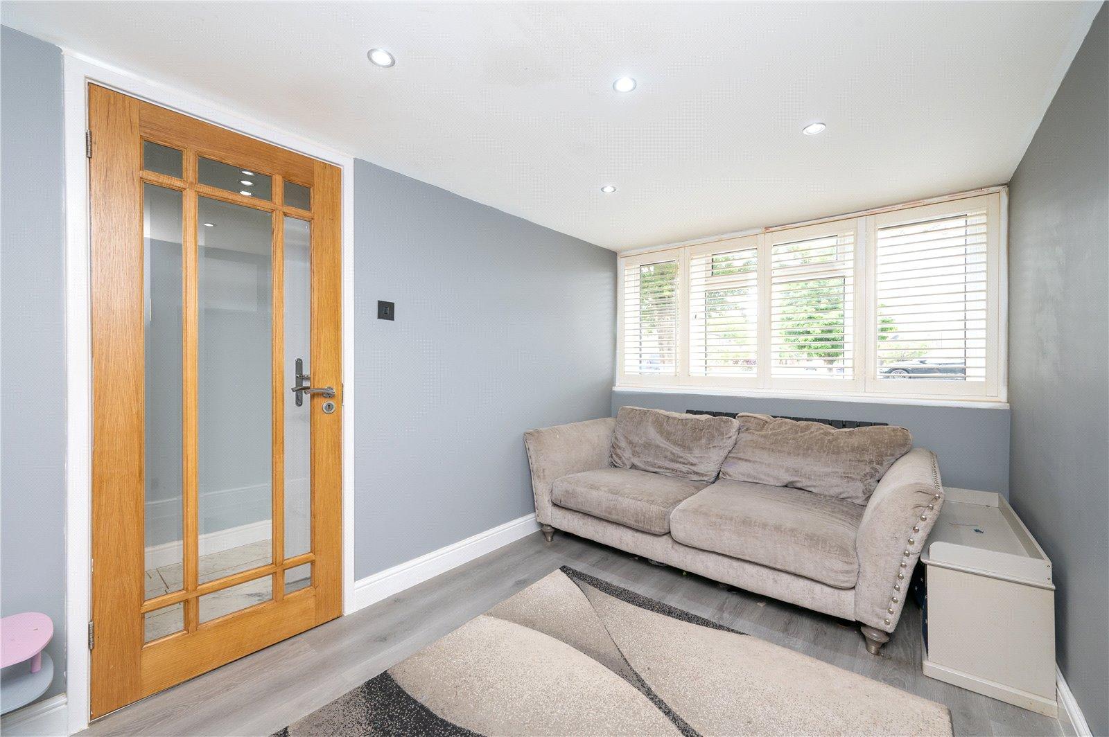 6 Bedroom  For Sale in Maplefield, Park Street, St. Albans, Hertfordshire - View 5 - Collinson Hall