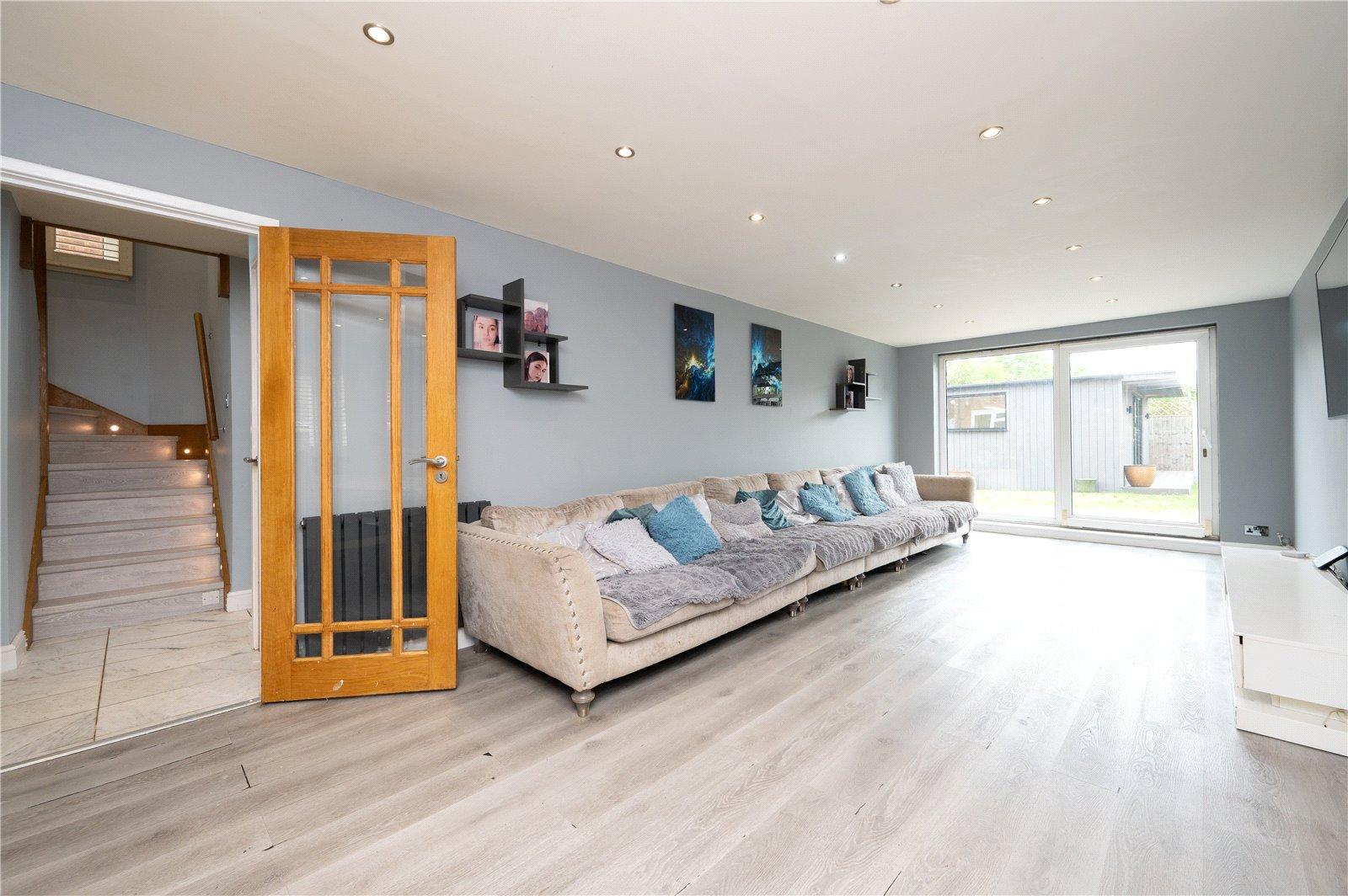 6 Bedroom  For Sale in Maplefield, Park Street, St. Albans, Hertfordshire - View 2 - Collinson Hall