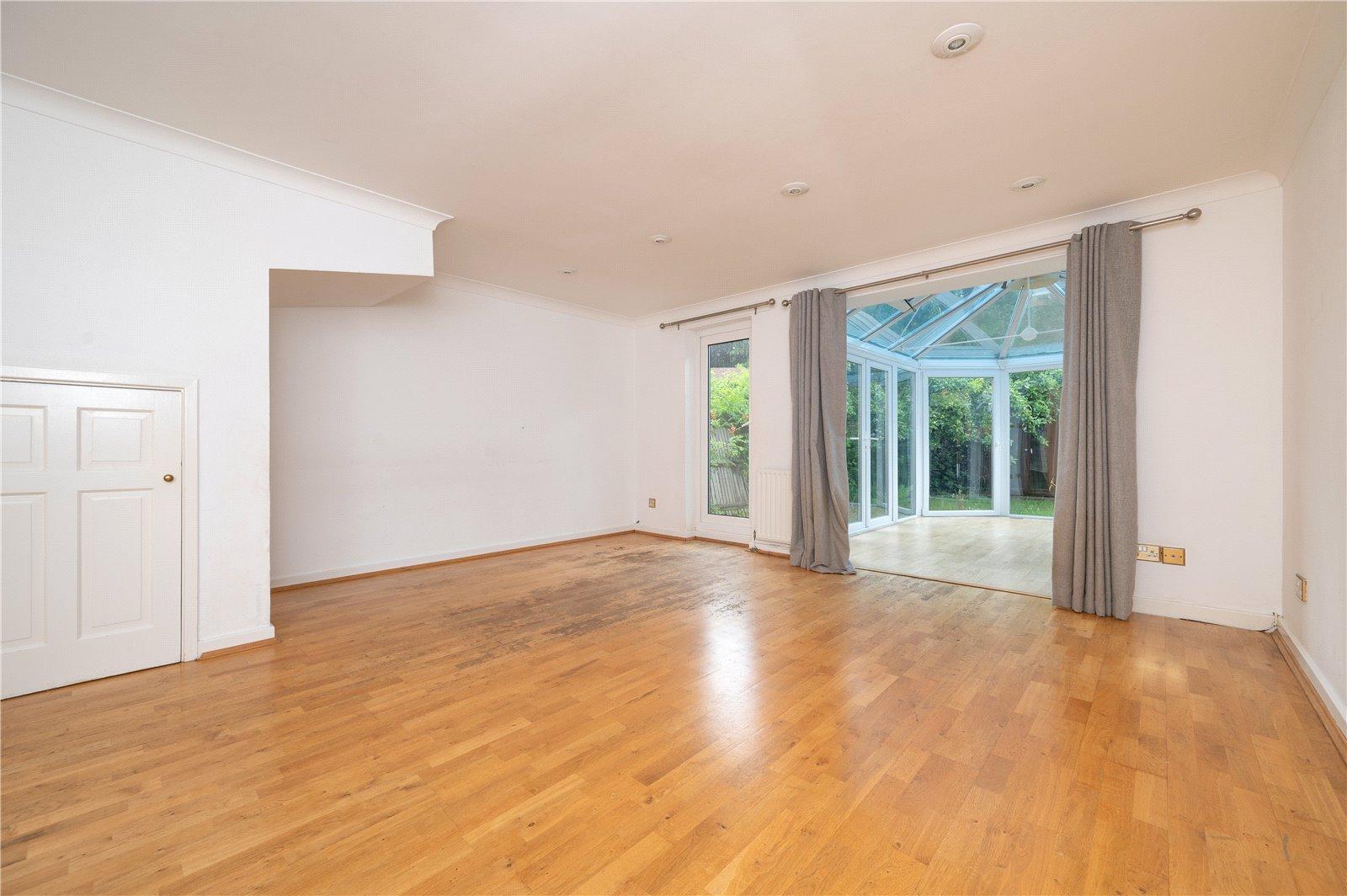 4 Bedroom Terraced House,garage Sold Subject to Contract in De Tany Court, St. Albans, Hertfordshire - View 3 - Collinson Hall