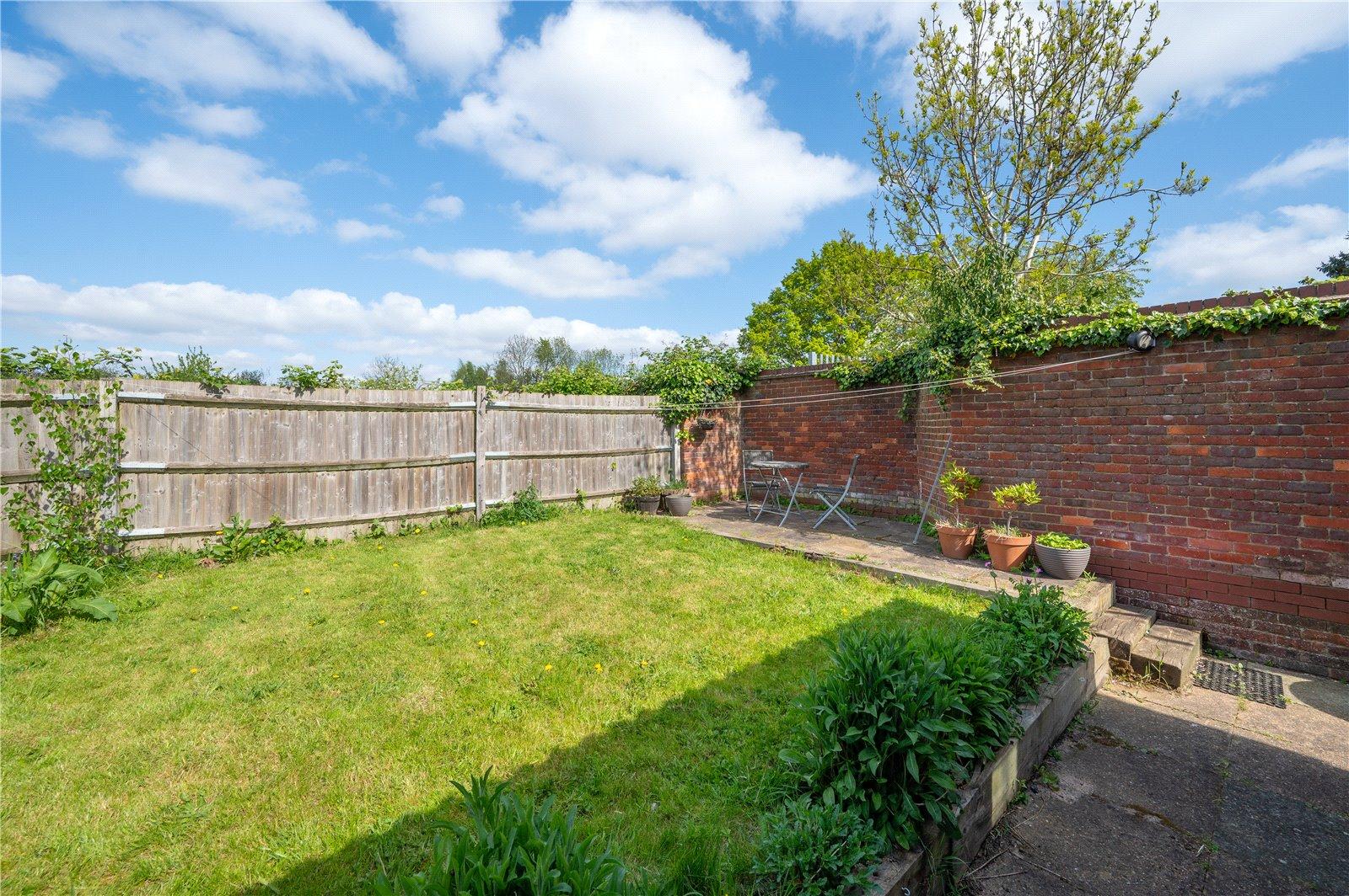 4 Bedroom House Sold Subject to Contract in Buttermere Close, St Albans, Hertfordshire - View 10 - Collinson Hall