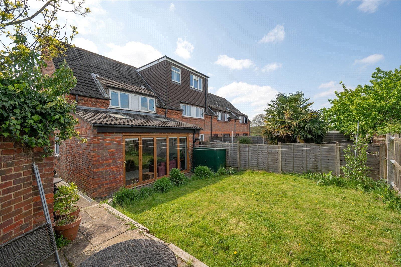 4 Bedroom House Sold Subject to Contract in Buttermere Close, St Albans, Hertfordshire - View 4 - Collinson Hall