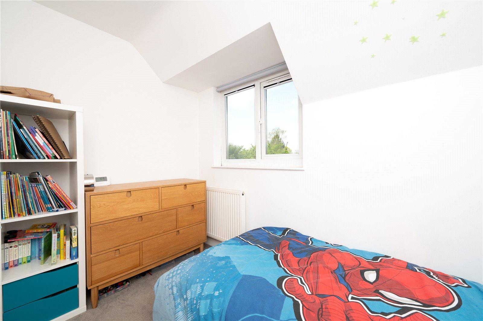4 Bedroom House Sold Subject to Contract in Buttermere Close, St Albans, Hertfordshire - View 8 - Collinson Hall
