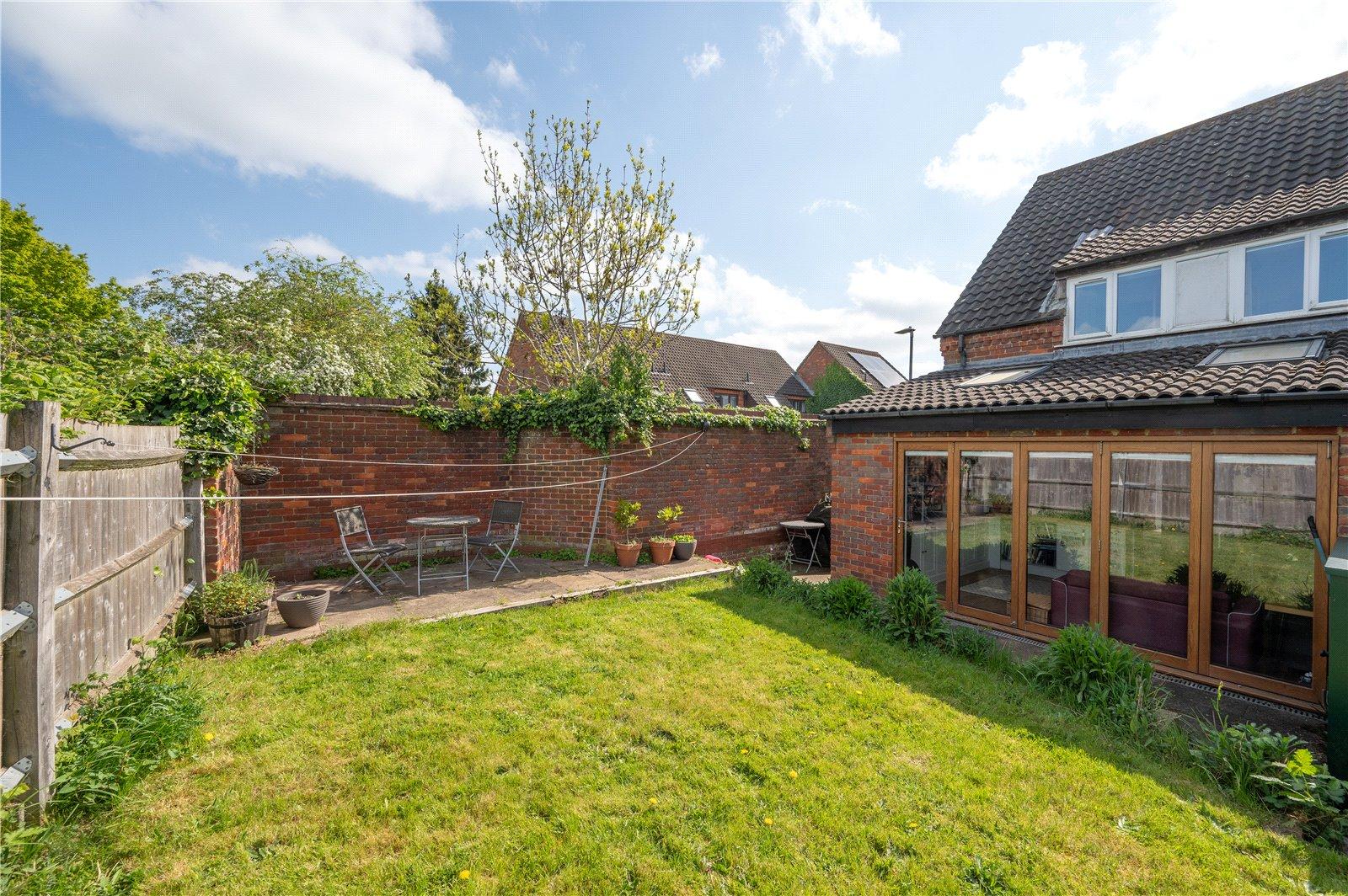 4 Bedroom House Sold Subject to Contract in Buttermere Close, St Albans, Hertfordshire - View 18 - Collinson Hall