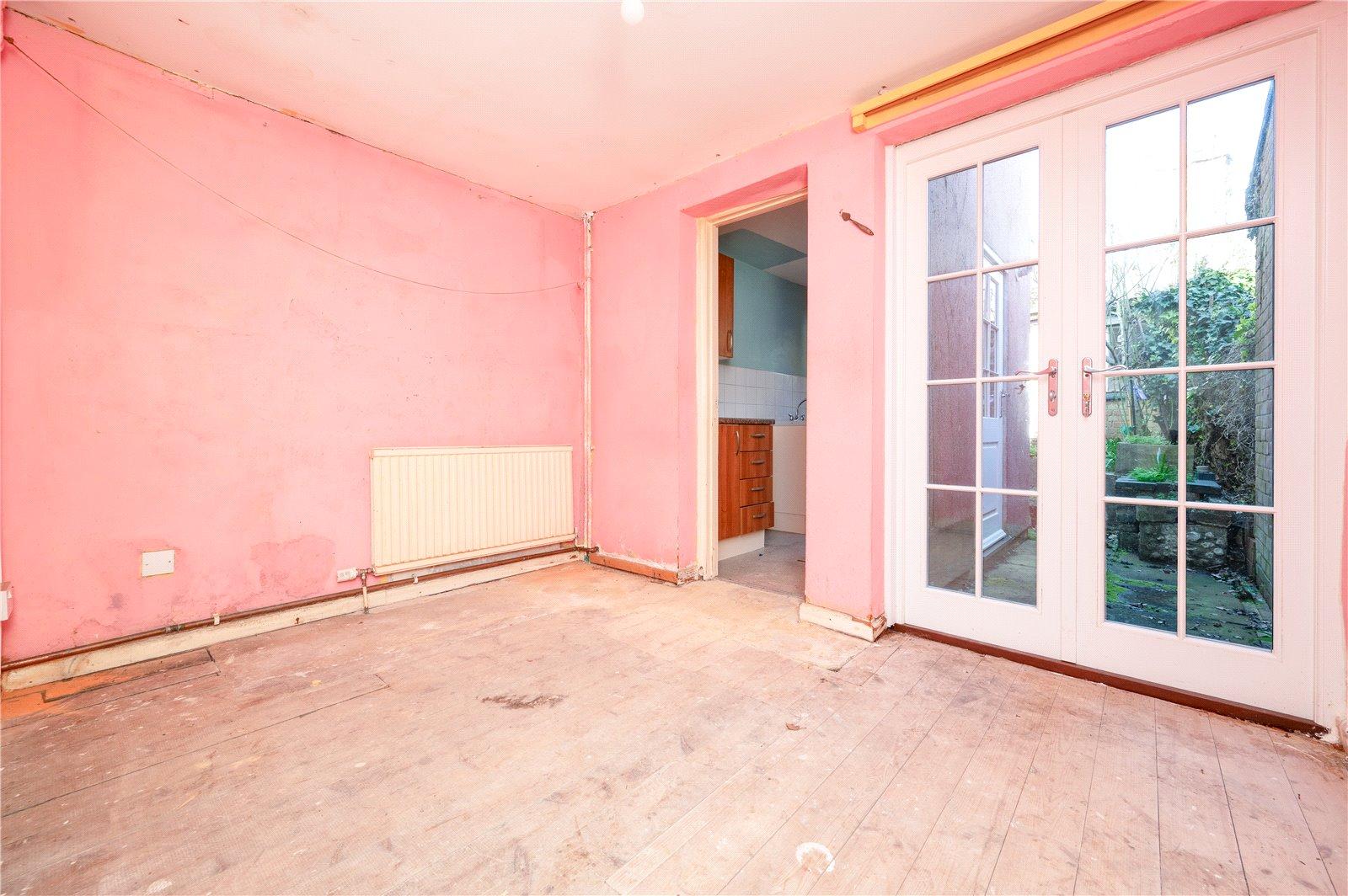2 Bedroom End Of Terrace House Sold Subject to Contract in Spencer Street, St. Albans, Hertfordshire - View 6 - Collinson Hall