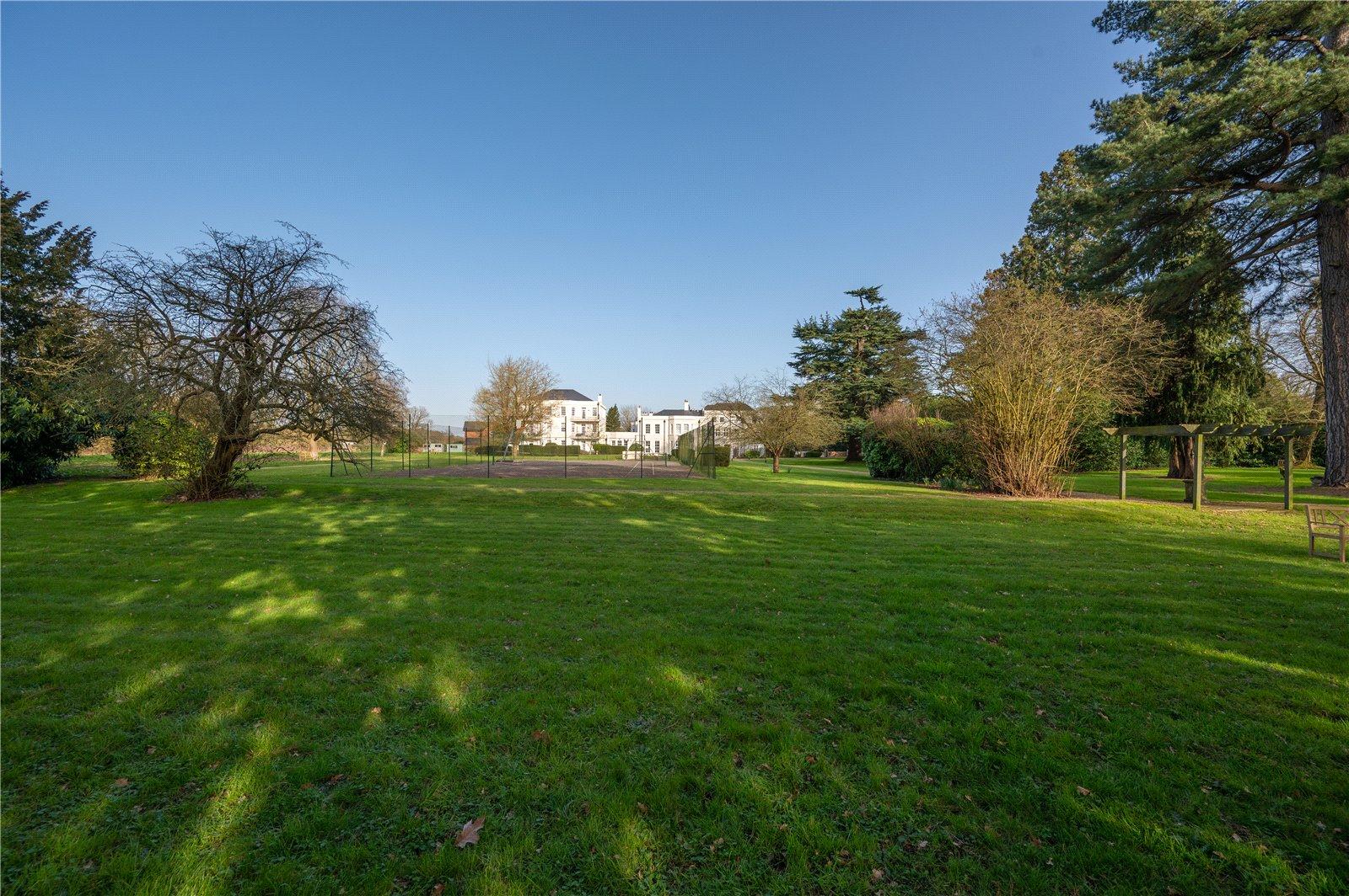 2 Bedroom Flat/Apartment For Sale in Highfield Hall Highfield Lane, Tyttenhanger, St. Albans, Hertfordshire - View 15 - Collinson Hall