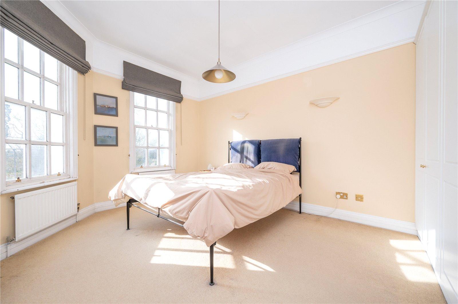 2 Bedroom Flat/Apartment For Sale in Highfield Hall Highfield Lane, Tyttenhanger, St. Albans, Hertfordshire - View 2 - Collinson Hall