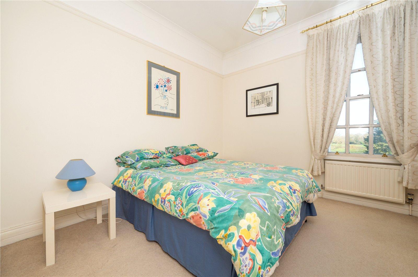 2 Bedroom Flat/Apartment For Sale in Highfield Hall Highfield Lane, Tyttenhanger, St. Albans, Hertfordshire - View 8 - Collinson Hall