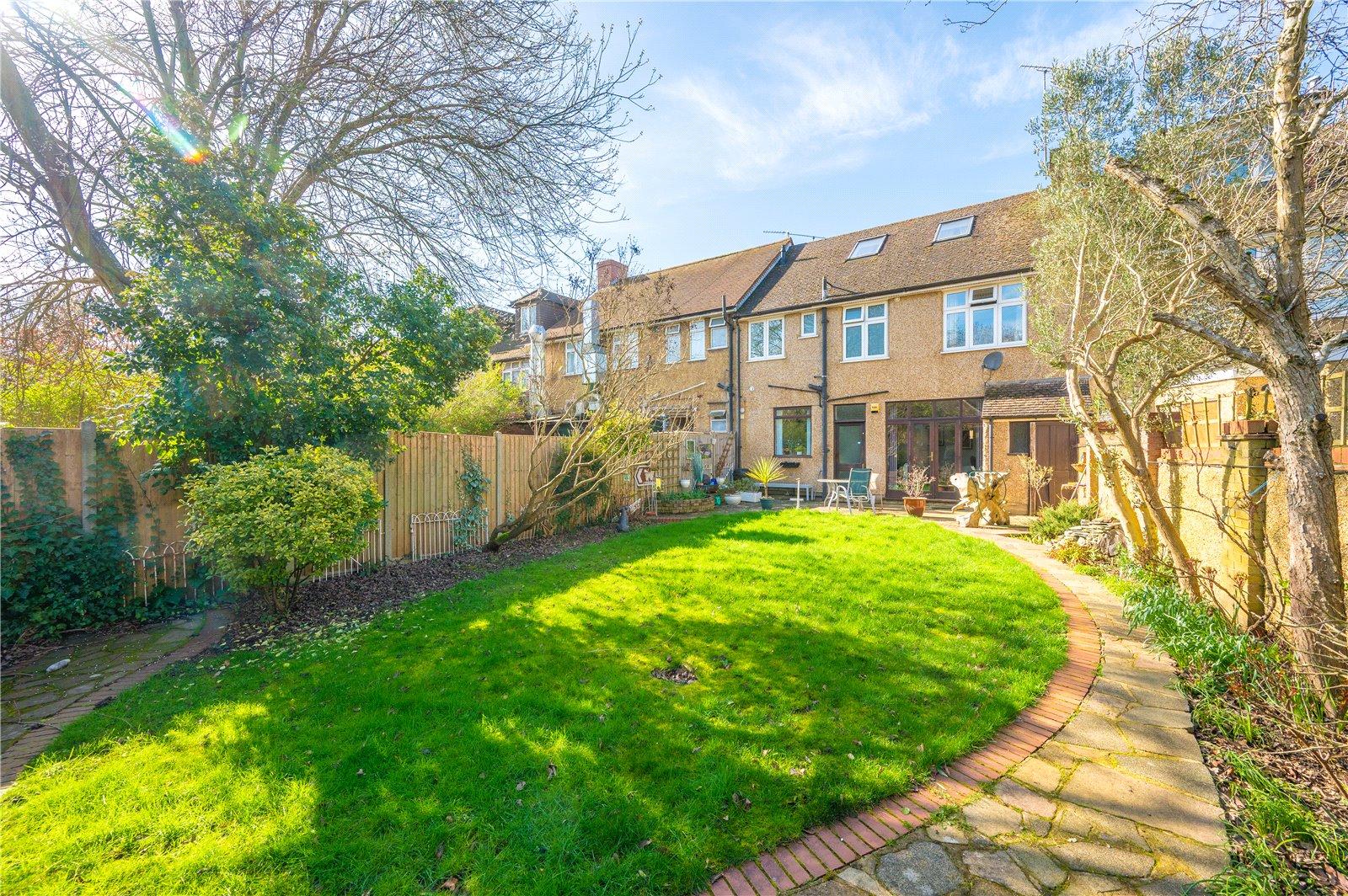 3 Bedroom Terraced House For Sale in Vesta Avenue, St. Albans, Hertfordshire - View 1 - Collinson Hall
