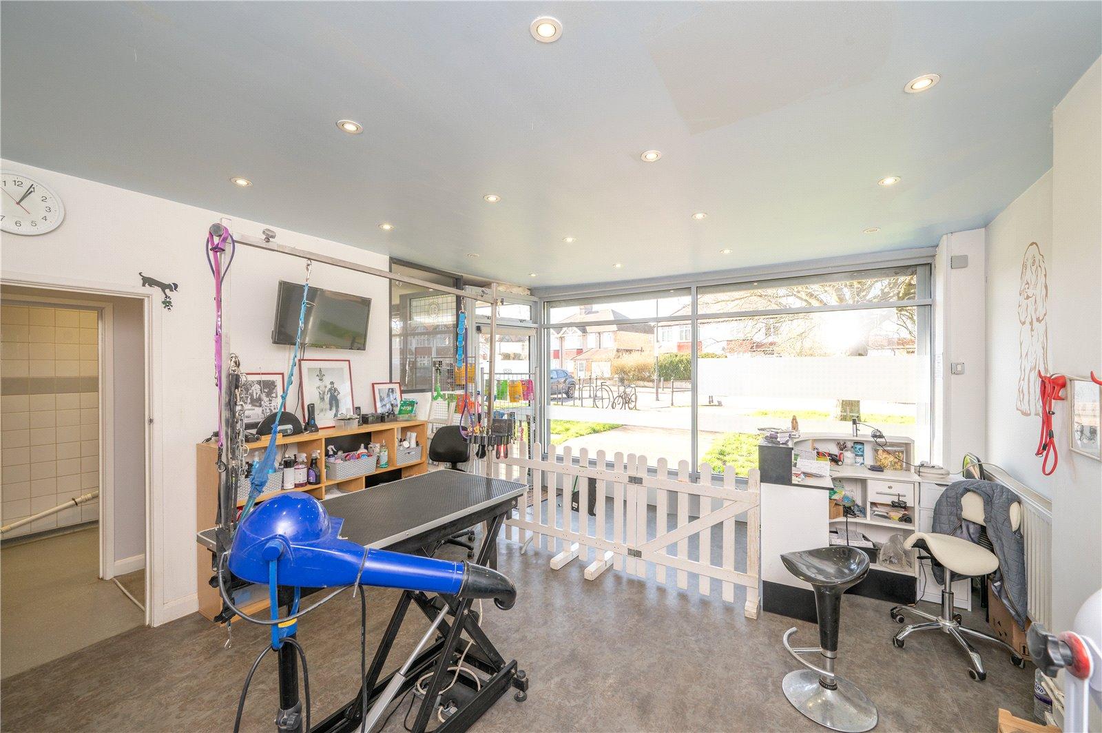 3 Bedroom Terraced House For Sale in Vesta Avenue, St. Albans, Hertfordshire - View 5 - Collinson Hall