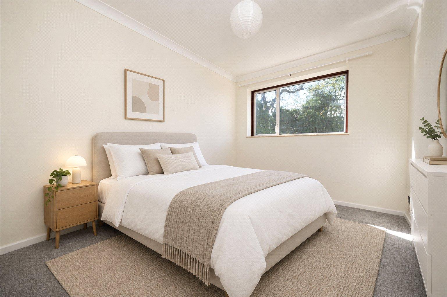 4 Bedroom Detached House,garage For Sale in Pine Grove, Bricket Wood, St. Albans, Hertfordshire - View 8 - Collinson Hall