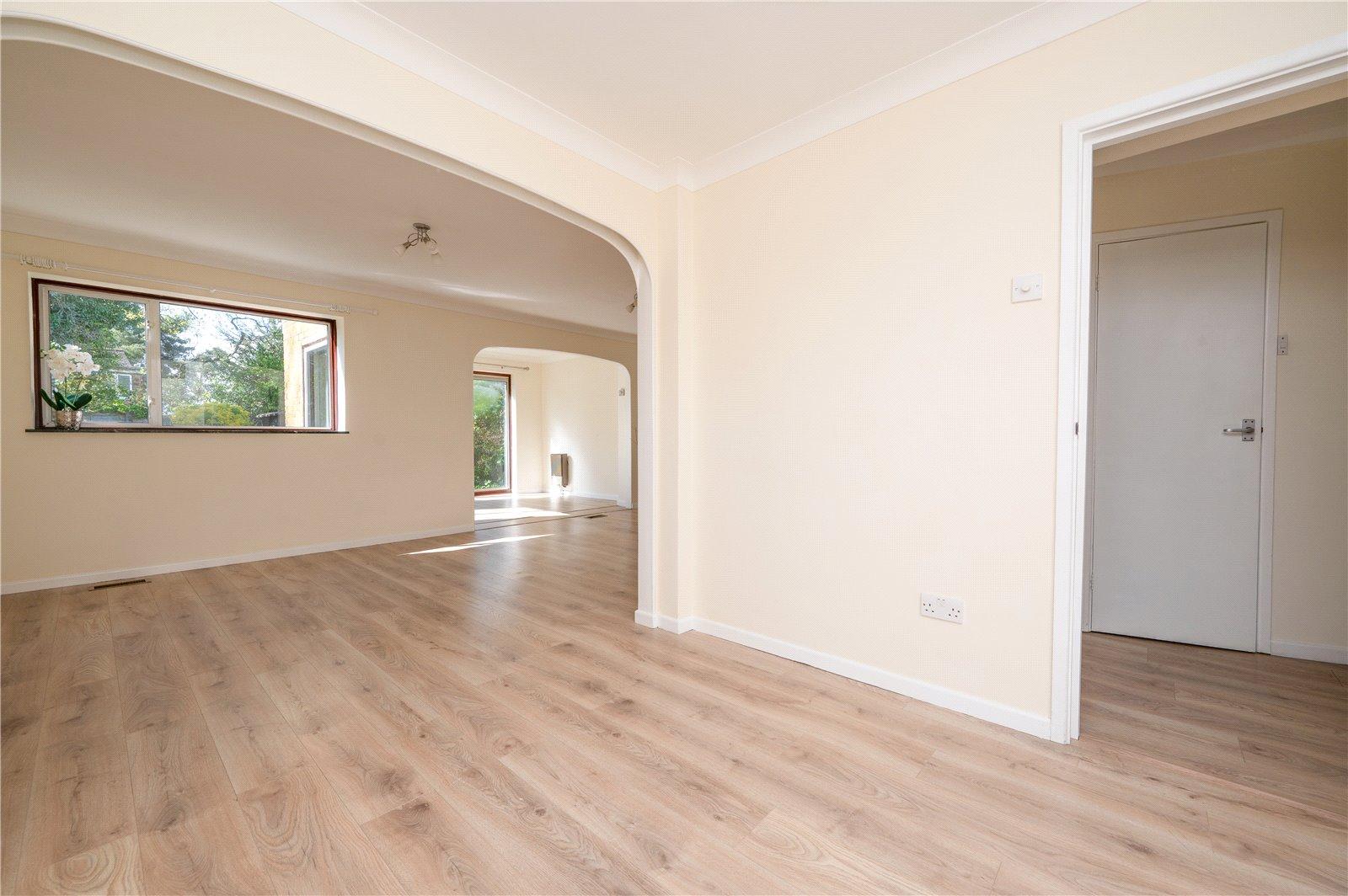 4 Bedroom Detached House,garage For Sale in Pine Grove, Bricket Wood, St. Albans, Hertfordshire - View 13 - Collinson Hall