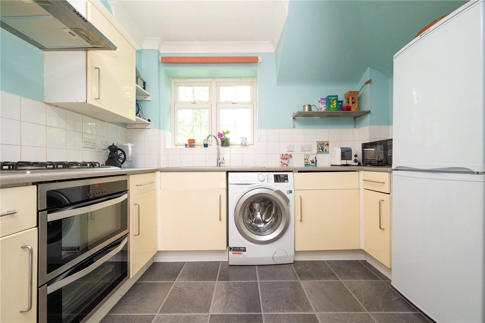 3 Bedroom  Sold Subject to Contract in Lime Tree Court, London Colney, St. Albans, Hertfordshire - View 4 - Collinson Hall