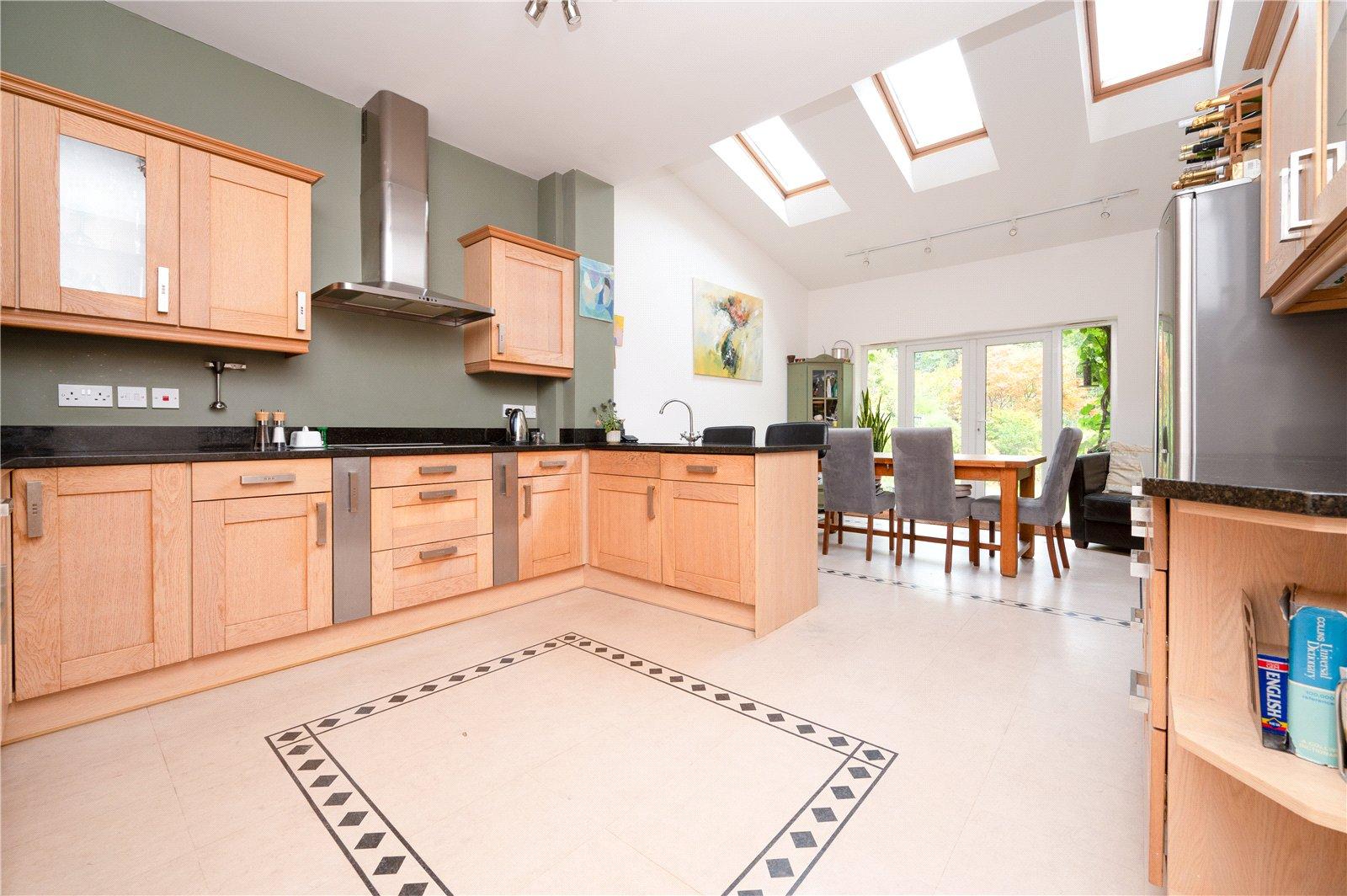 5 Bedroom Detached House,garage For Sale in Homewood Road, St. Albans, Hertfordshire - View 2 - Collinson Hall