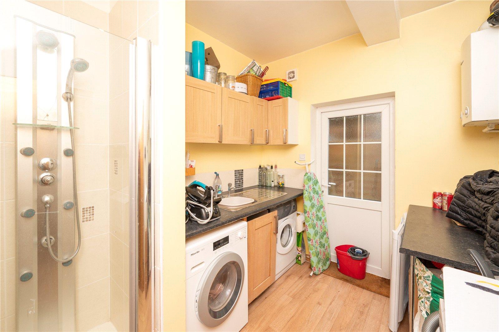 5 Bedroom Detached House,garage For Sale in Homewood Road, St. Albans, Hertfordshire - View 23 - Collinson Hall