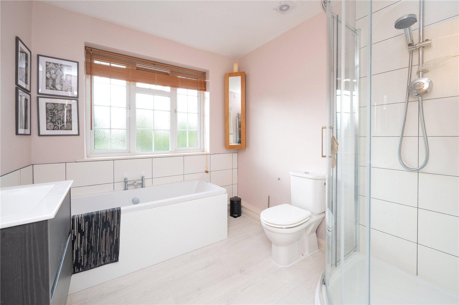 5 Bedroom Detached House,garage For Sale in Homewood Road, St. Albans, Hertfordshire - View 11 - Collinson Hall
