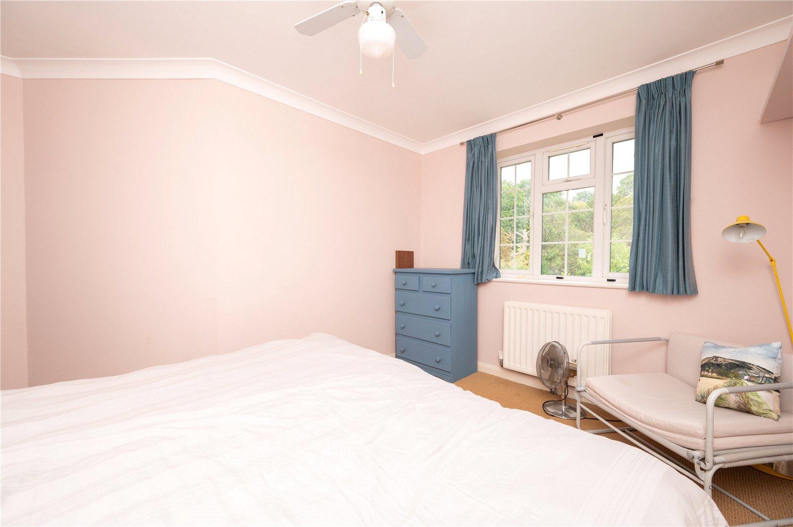 5 Bedroom Detached House,garage For Sale in Homewood Road, St. Albans, Hertfordshire - View 21 - Collinson Hall