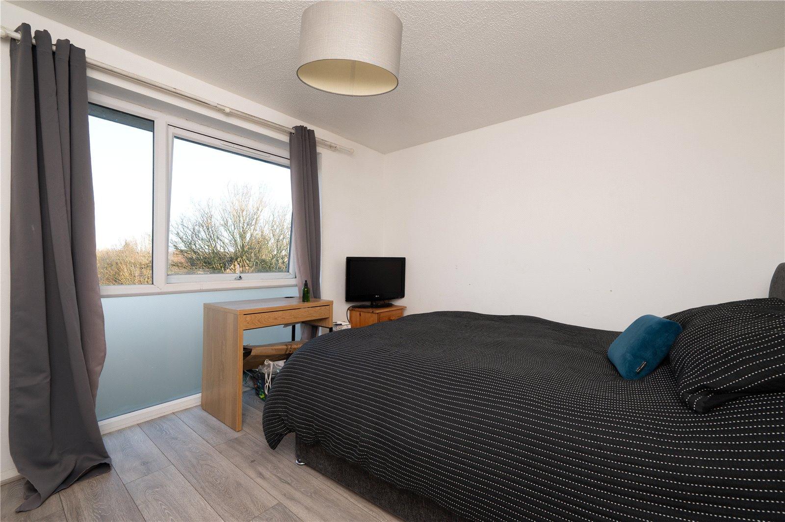 1 Bedroom  For Sale in Wyedale, London Colney, St. Albans, Hertfordshire - View 6 - Collinson Hall