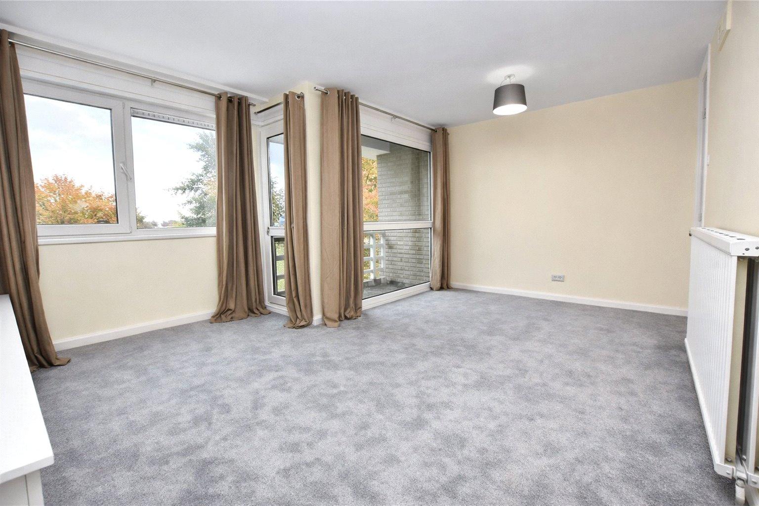 2 Bedroom Flat/Apartment For Sale in Lemsford Road, St. Albans, Hertfordshire - View 3 - Collinson Hall