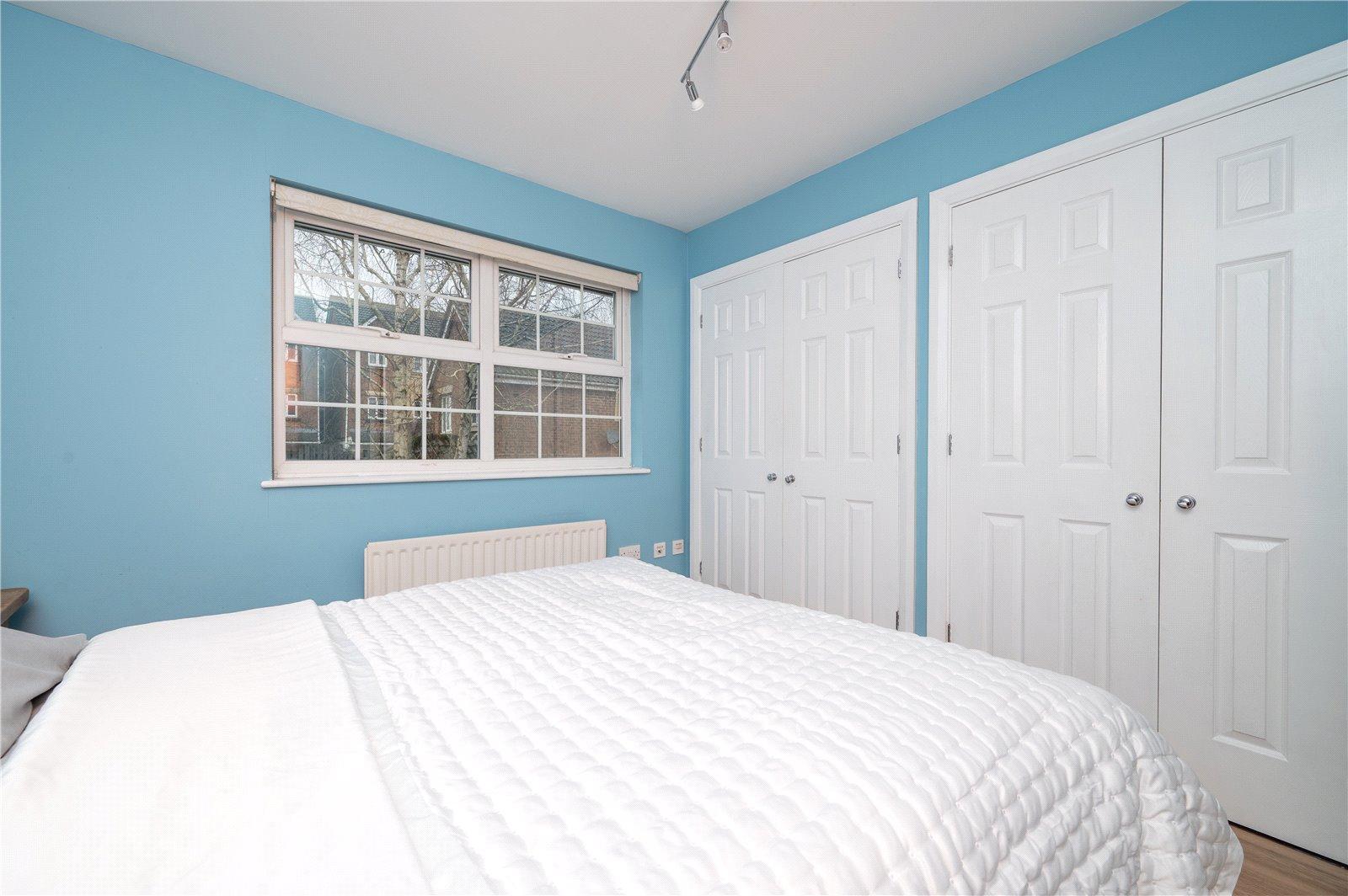 3 Bedroom Semi-Detached House Sold Subject to Contract in Holyrood Crescent, St. Albans, Hertfordshire - View 15 - Collinson Hall