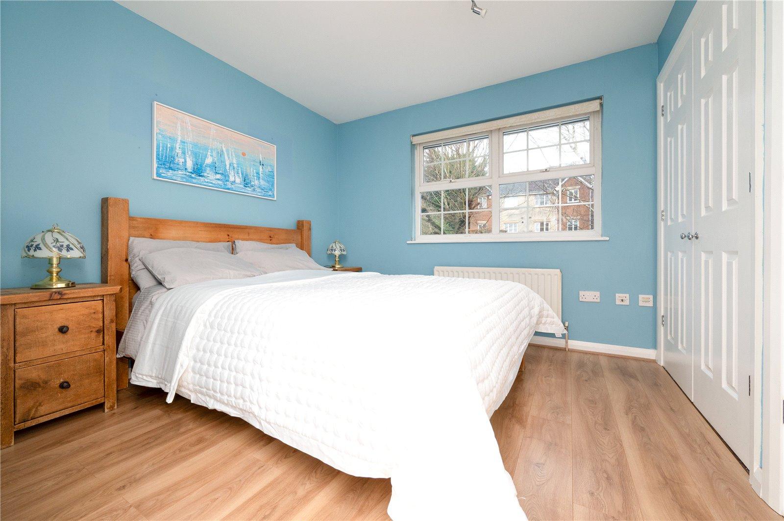 3 Bedroom Semi-Detached House Sold Subject to Contract in Holyrood Crescent, St. Albans, Hertfordshire - View 4 - Collinson Hall
