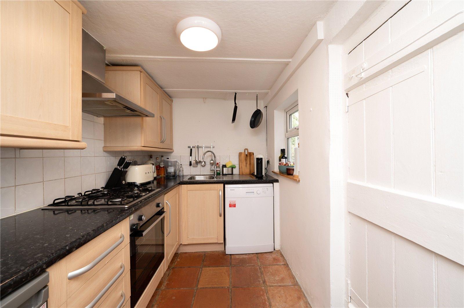 2 Bedroom Terraced House For Sale in Church Street, St. Albans, Hertfordshire - View 8 - Collinson Hall