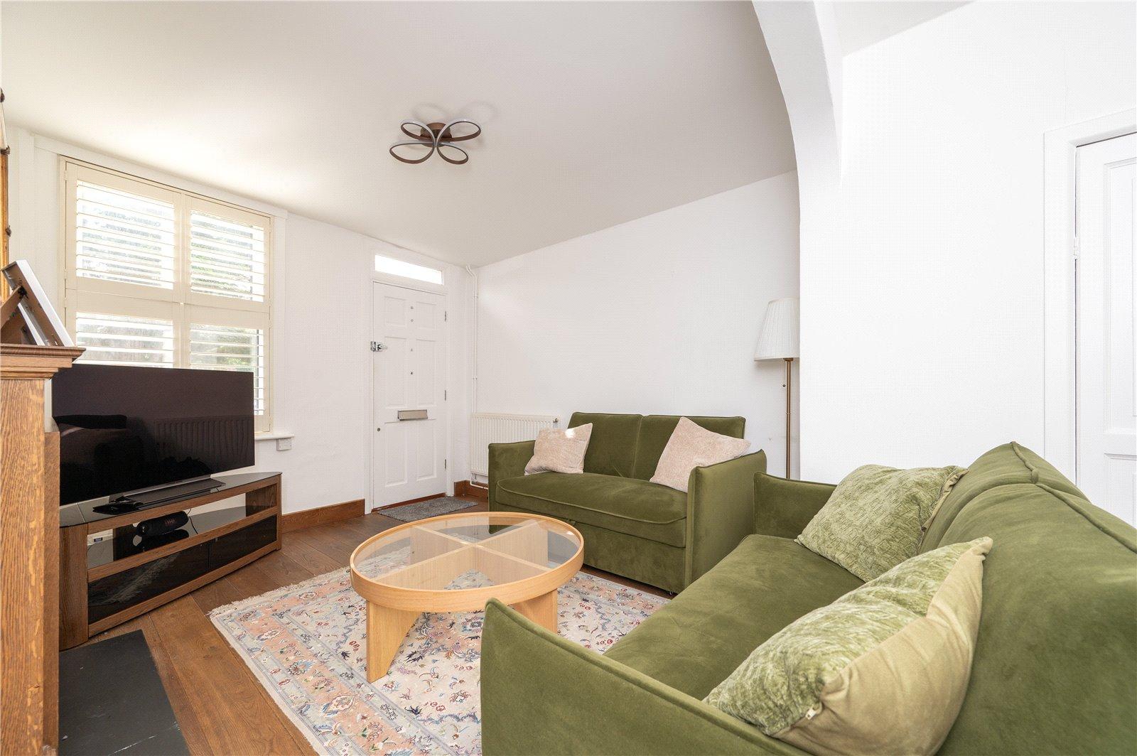 2 Bedroom Terraced House For Sale in Church Street, St. Albans, Hertfordshire - View 7 - Collinson Hall