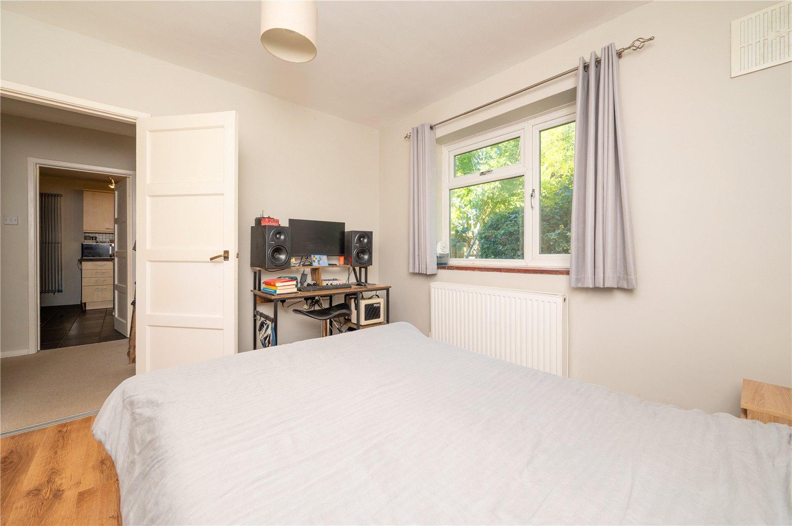 2 Bedroom  Sold Subject to Contract in Abbots Avenue West, St. Albans, Hertfordshire - View 8 - Collinson Hall