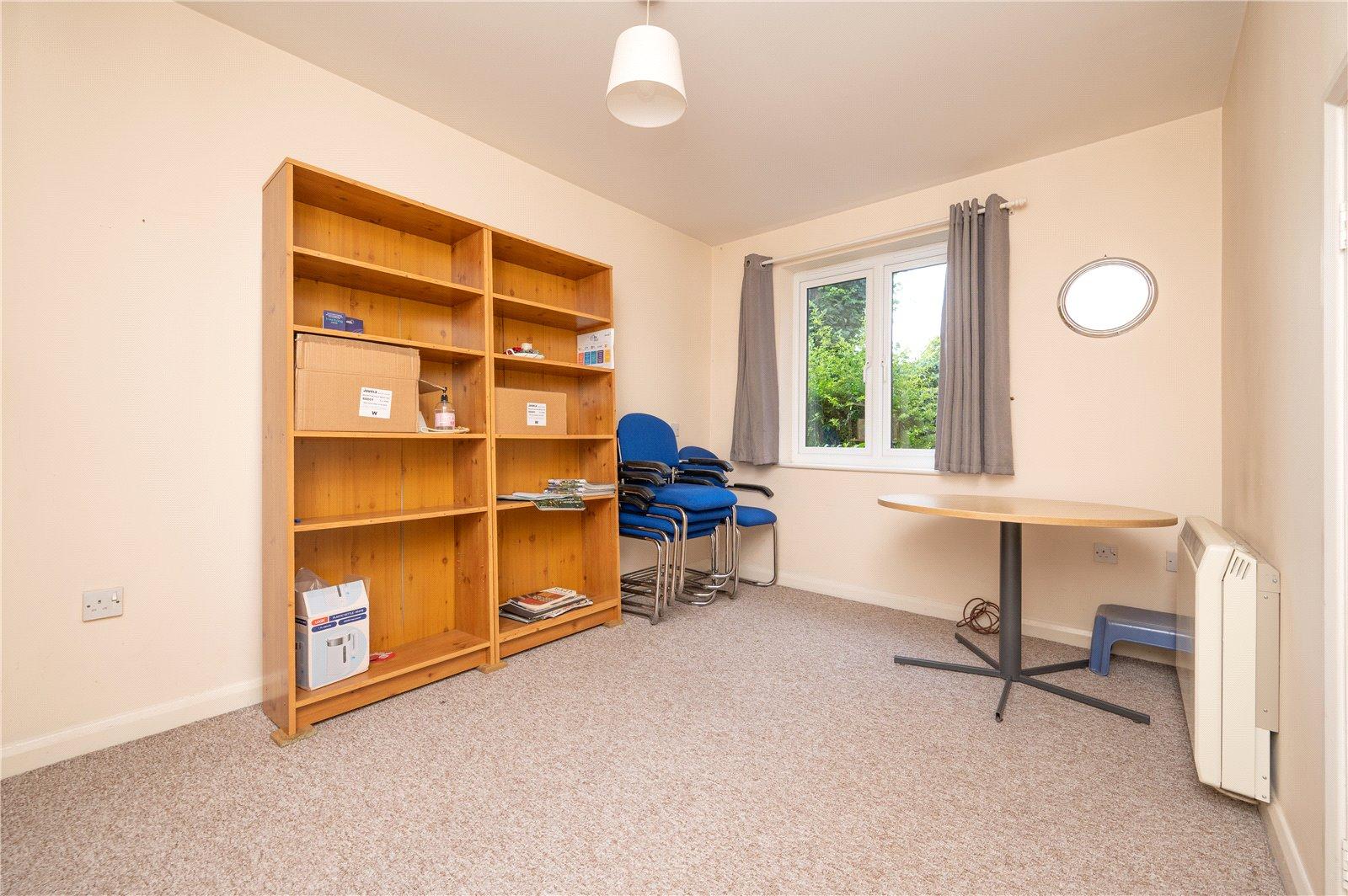 2 Bedroom  For Sale in Belmont Hill, St. Albans, Hertfordshire - View 4 - Collinson Hall